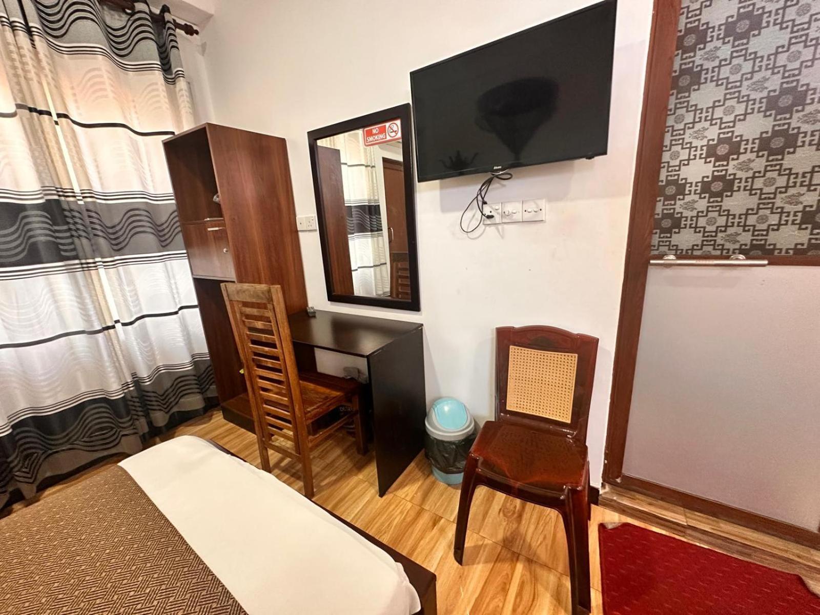 Holiday Villa تريكونامالاي المظهر الخارجي الصورة