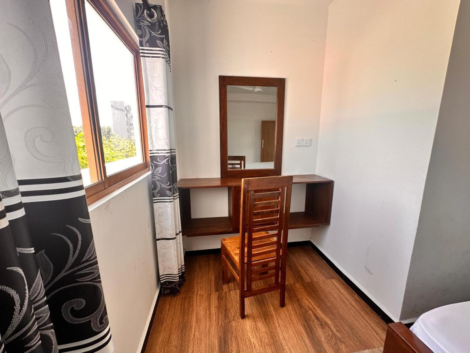 Holiday Villa تريكونامالاي المظهر الخارجي الصورة