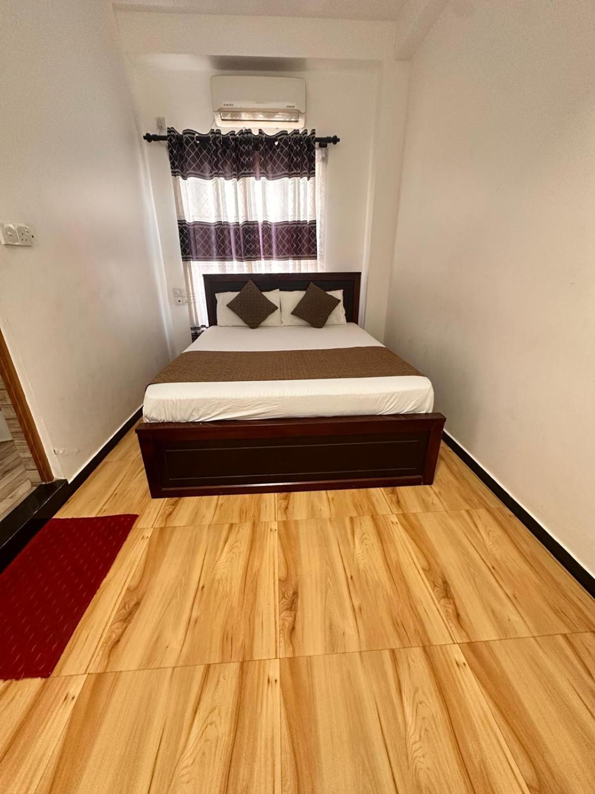 Holiday Villa تريكونامالاي المظهر الخارجي الصورة