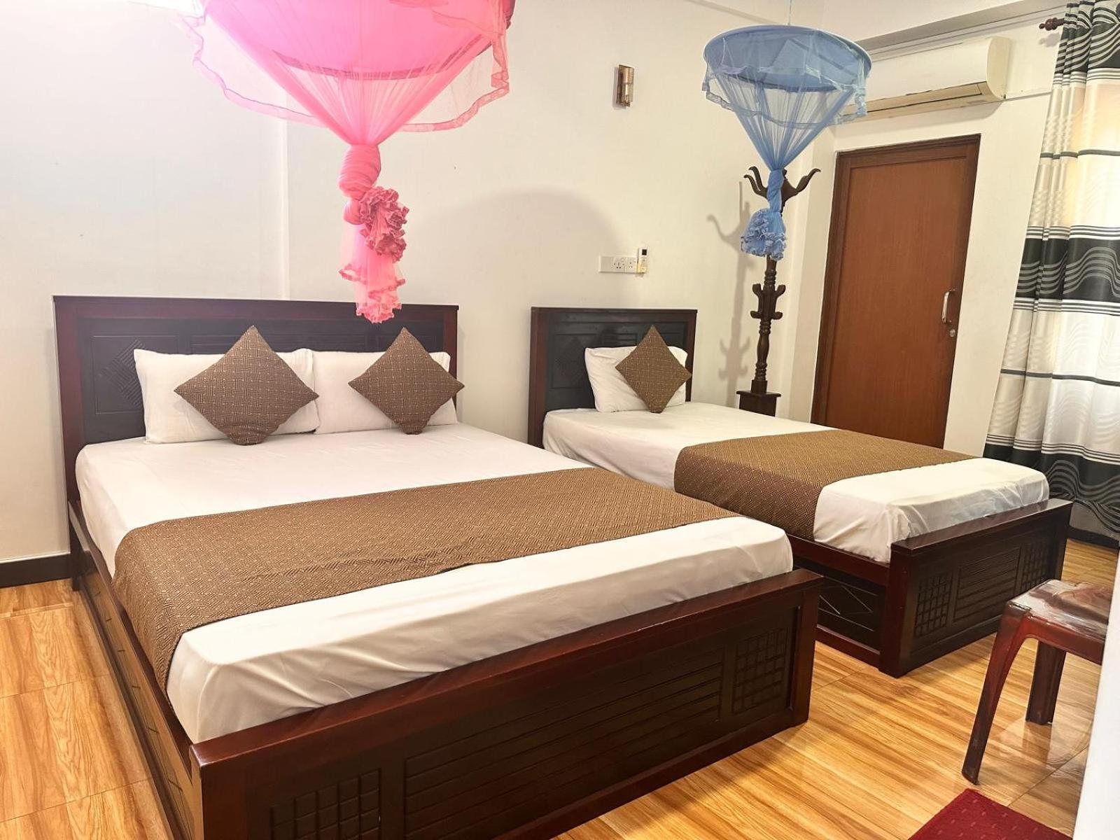 Holiday Villa تريكونامالاي المظهر الخارجي الصورة